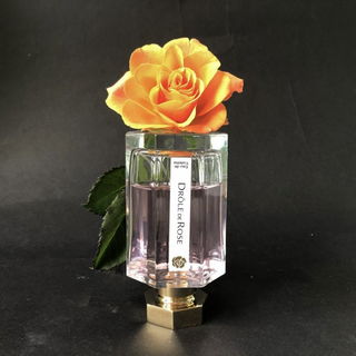 Drôle de Rose by L'Artisan Parfumeur