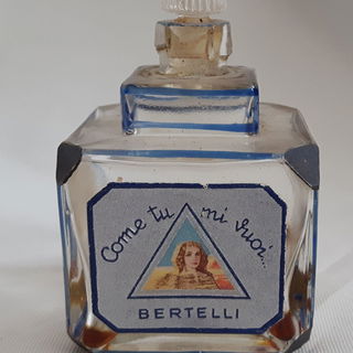 Comme Tu Me Veux by Bertelli