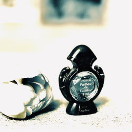 La Panthère Parfum - Cartier