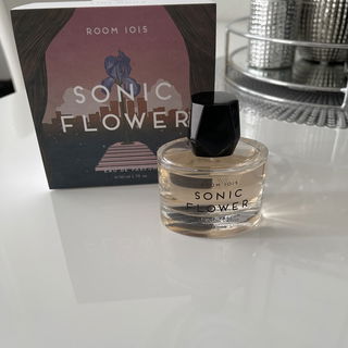 Sonic Flower - Room 1015