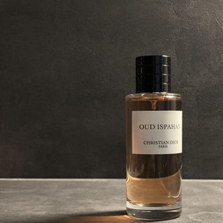 150: Contemporary - Clive Christian