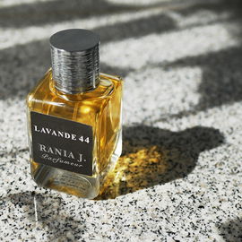 Lavande 44 - Rania J.