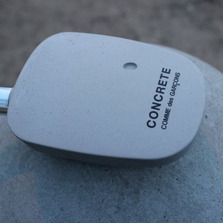 Concrete von Comme des Garçons