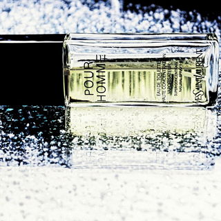 Special fragrances deserve special pictures