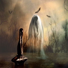 Novembernebel wabern über’s Land - die weiße Frau geht wieder um … man spürt den kühlen Luftzug ;) … (Halloween 2021) - Bedanke mich auf diesem Wege für Eure tollen,begeisterten Komplimente zu meiner weißen Geisterscheinung - freu‘ mich riesig darüber!