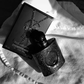 Black Opium (Eau de Parfum Intense) - Yves Saint Laurent