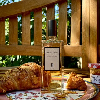 Jeux de peau by Serge Lutens