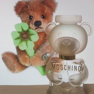 Toy 2 - Moschino