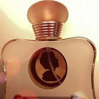 Loretta von Tableau de Parfums