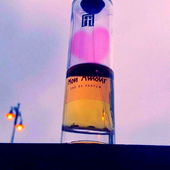 Orientalischer Fond trifft sensuell ambrierte Gourmetnoten. 💗 Gourmand wäre zu platt. Ein floralfruchtig,parfümiges Zimtsprenkel - Spektakel. (by Seejungfrau)