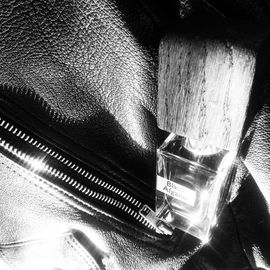 Enslaved (Parfum) - Roja Parfums