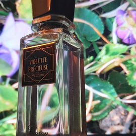 Violette Précieuse (2017) (Parfum) - Caron