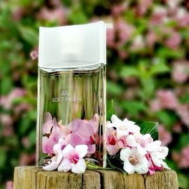 Lily Soft Musk - Avon