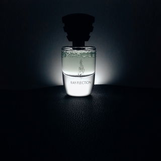 IV-II Ray-Flection - Masque