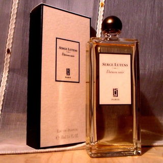 Datura noir (Eau de Parfum) von Serge Lutens