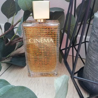 Cinéma (Eau de Parfum) by Yves Saint Laurent