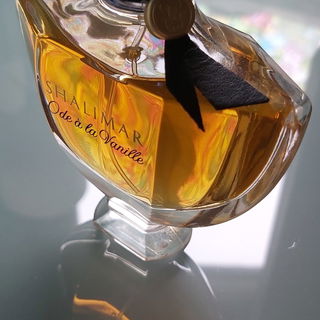 Shalimar Ode à la Vanille - Sur la route du Mexique by Guerlain