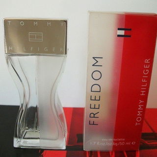 Freedom for Her - Tommy Hilfiger
