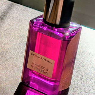 Tobacco & Tonka Bean by Banana Republic