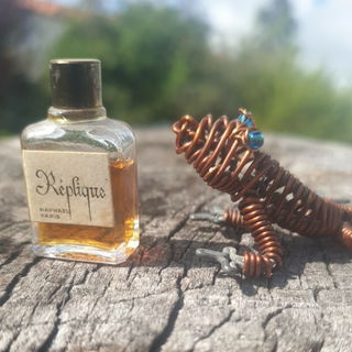 Réplique (Eau de Toilette) by Raphael Paris