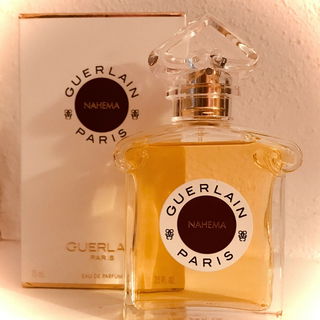 Nahema (Eau de Parfum) by Guerlain