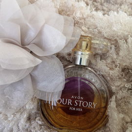 Our Story - Glas ist halb voll