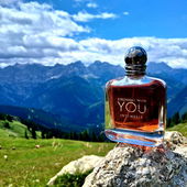 Stronger with....a rock 🪨💪! (by LouisBaldini)