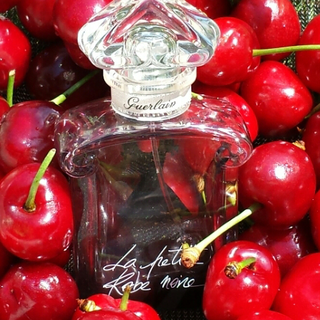 La Petite Robe Noire (2012) (Eau de Parfum) by Guerlain
