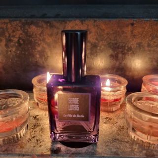 La fille de Berlin (Confit de Parfum) by Serge Lutens
