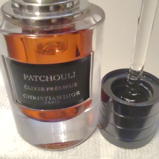 Élixir Précieux - Patchouli von Dior