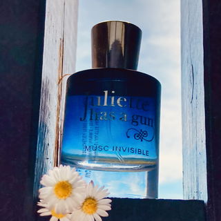 Musc Invisible - Juliette Has A Gun