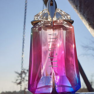 Alien We Are All Alien Collector von Mugler