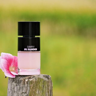 Simply (Eau de Parfum Poudrée) - Jil Sander