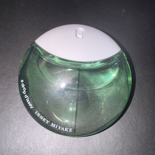 A Drop d'Issey (Eau de Parfum Essentielle) by Issey Miyake