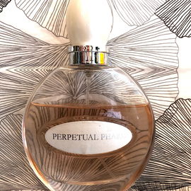 Perpetual Pearl (2013) - Jeanne Arthes