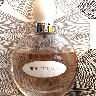 Perpetual Pearl (2013) - Jeanne Arthes