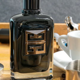 Gentleman Society (Eau de Parfum Extrême) - Givenchy