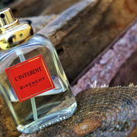 L'Interdit (2002) - Givenchy