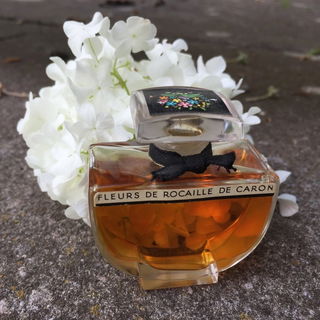 Fleurs de Rocaille (Extrait) von Caron