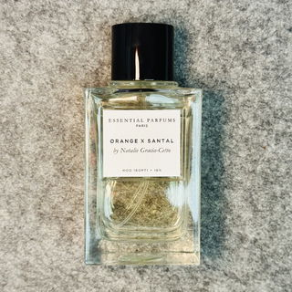 Orange x Santal von Essential Parfums