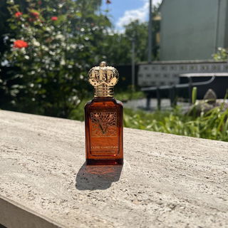 V: Amber Fougere - Clive Christian