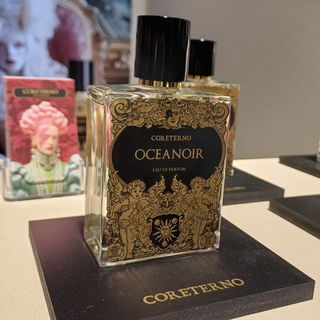 Vinyle - Yves Saint Laurent