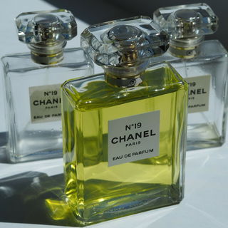 N°19 (Eau de Parfum) von Chanel