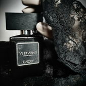 Asphalt/Teer # Nacht >müde Schritte # Licht in Sicht  # Kokelndes Laub/Kamin/würzigsüße Hölzer # Whisky-Tee-Braunzucker # Vergessen # Tabak & Waffenruhe (by Seejungfrau)