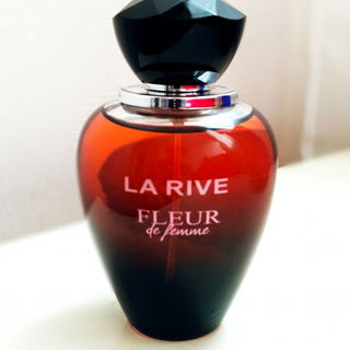 Fleur de Femme - La Rive