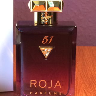 51 Essence de Parfum von Roja Parfums