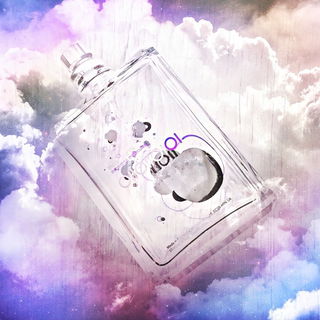 Molecule 01 by Escentric Molecules