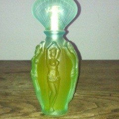 Sirène by Vicky Tiel