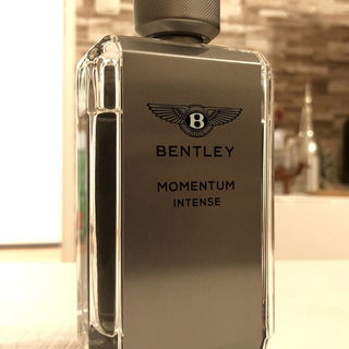 Momentum Intense von Bentley