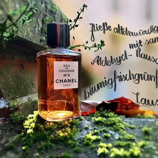 N°5 (Eau de Cologne) by Chanel